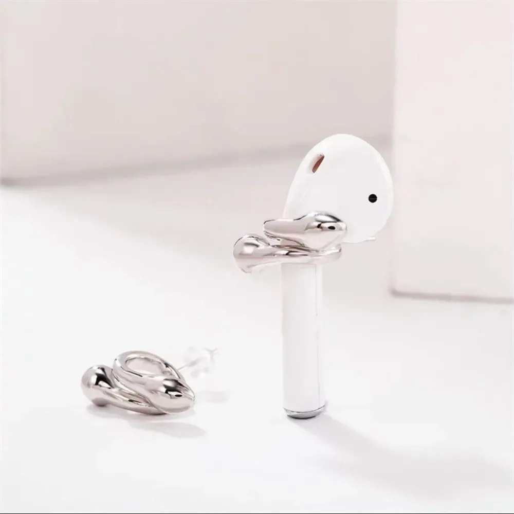 FINALLY IN STOCK SILVER & GOLD AIR POD SUPPORT EARRING SECURE FIT PREVENT LOSS